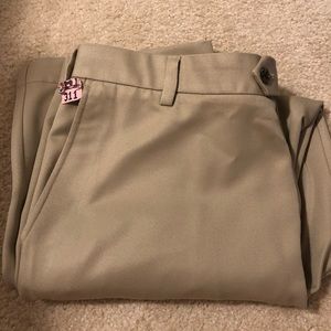 Izod golf pants